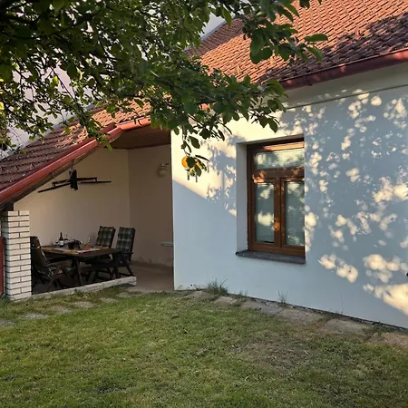 V Treboni شقة Třeboň